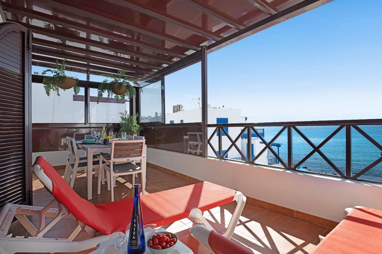 Apartamentos La Estrella III Playa Blanca  Exterior foto